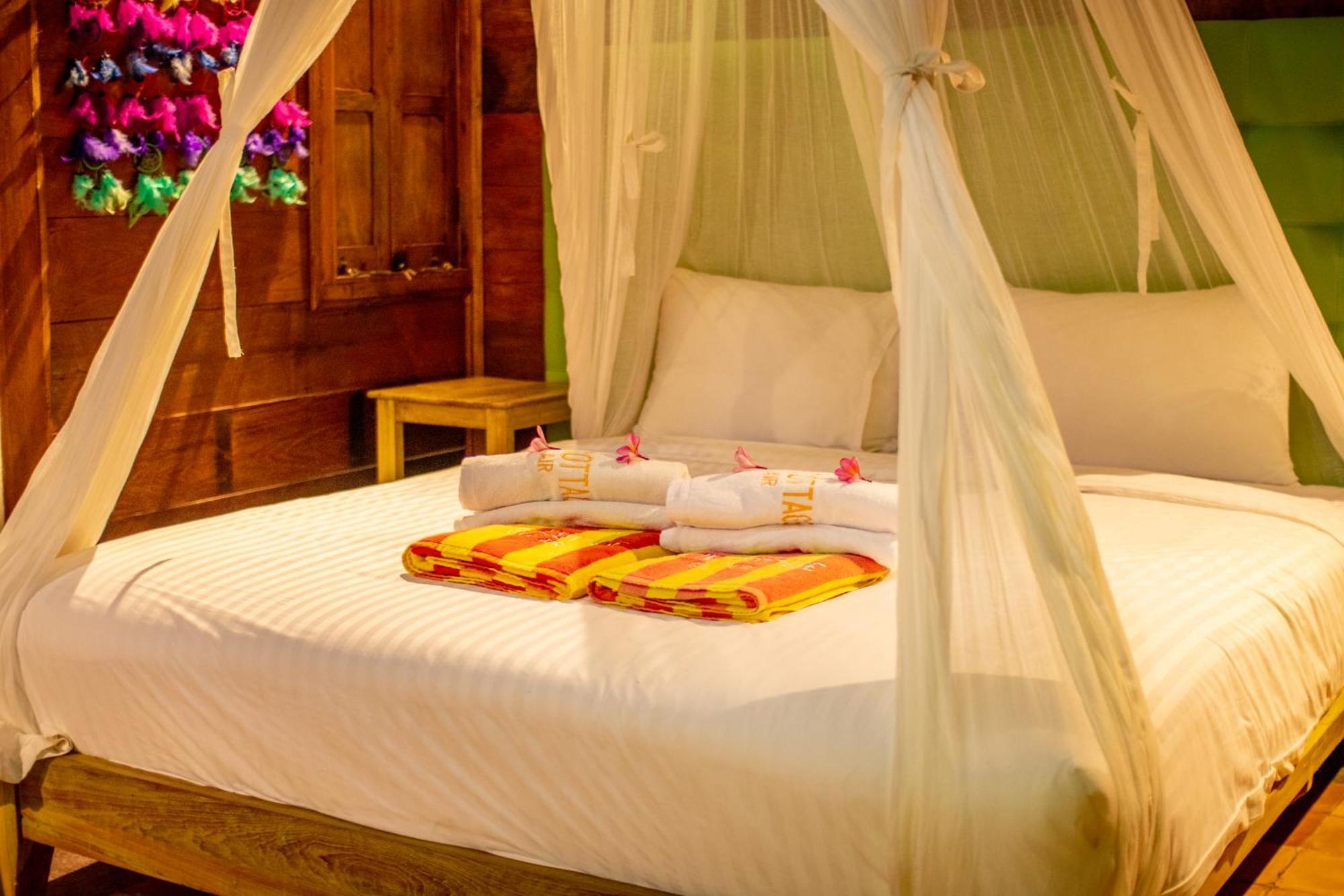 Salim Beach Resort Gili Air Exterior foto